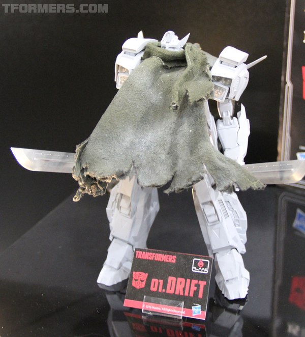 Toy Fair 2017    First Look IDW Drift Figure From Flame Toys Revealed  (1 of 3)